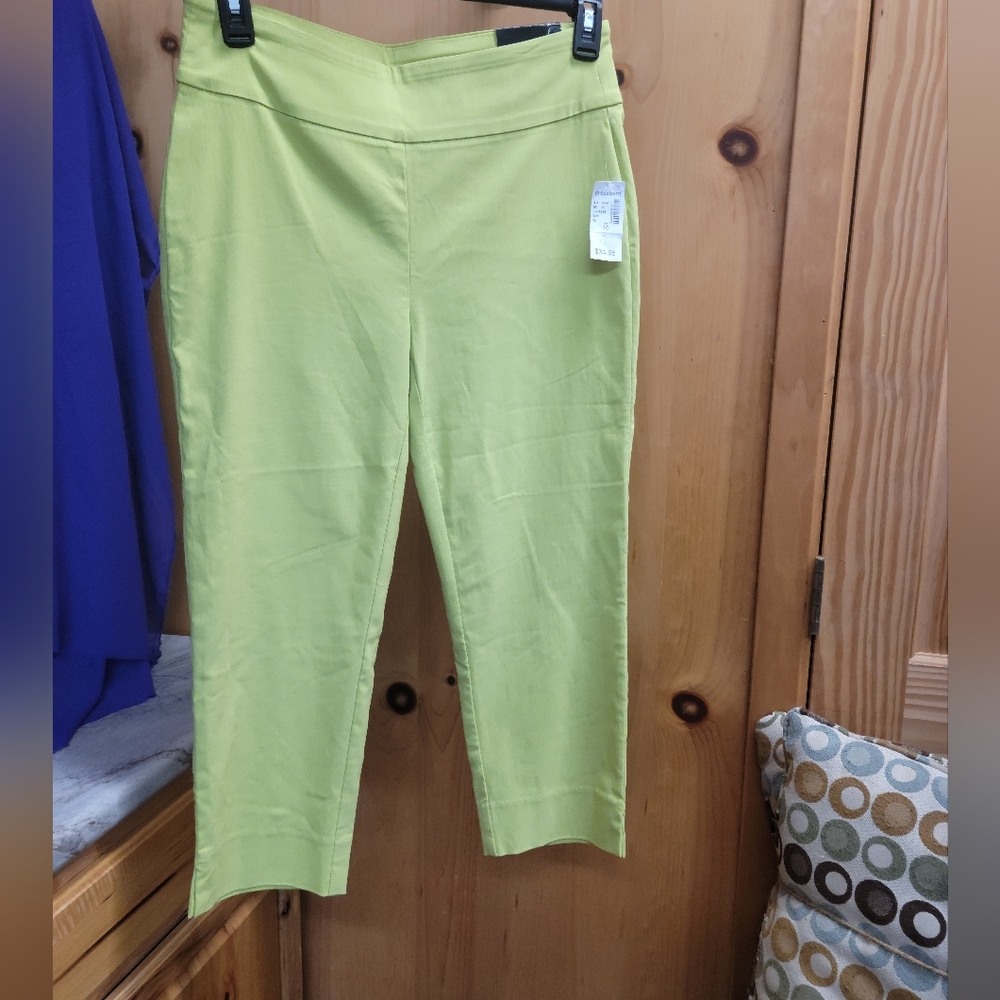 Womens Capris